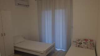 Апартаменты Apartmani Aleksandra Херцег-Нови-1